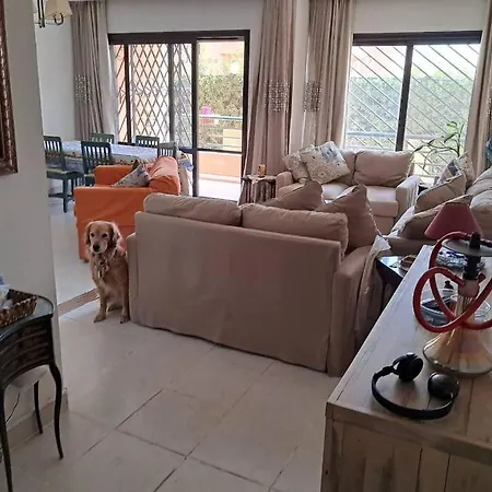 Family Fun -Spacious Apartment