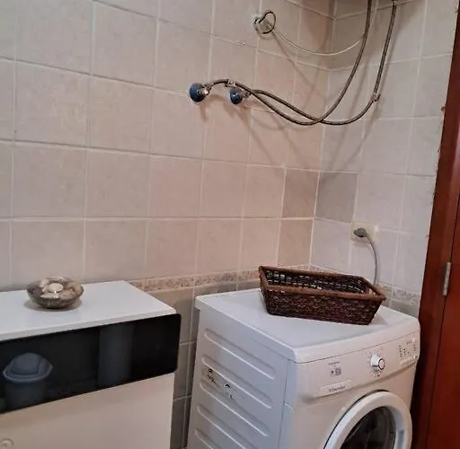 Family Fun -spacious Apartment